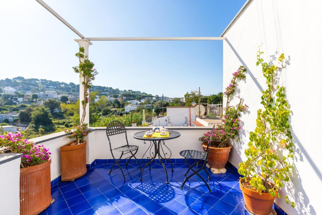 Capri Turquoise By Napoliapartments Экстерьер фото